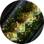 13. Vegan Heaven Roll 4 st. <span class="icon-container">   <i class="icon"><img src="https://thefoodclub053.nl/wp-content/uploads/2024/03/vegan-blad.webp">   </i> </span>